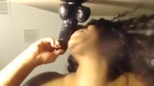 Black chick riding and squirting